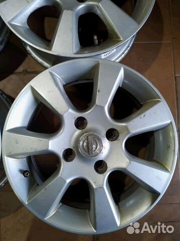 Диски бу литые R15 LU на Nissan