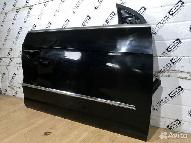Дверь передняя правая черная VW Passat CC 1 Дверь передняя правая черная VW Passat CC 1