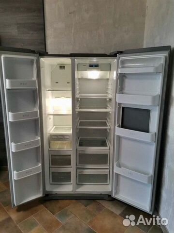 Холодильник LG Side by Side Холодильник LG Side by Side