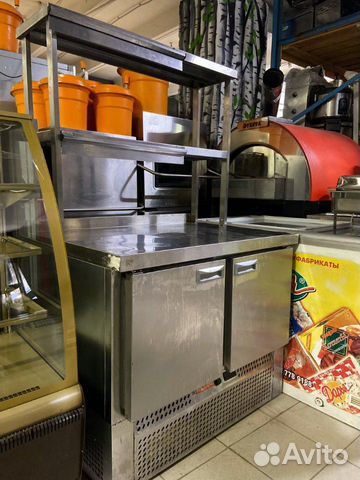 Холодильный стол