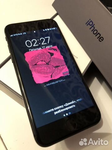 Телефон iPhone 8 Телефон iPhone 8