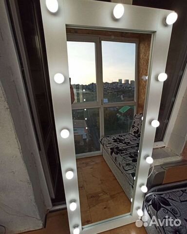 Ростовое гримерное зеркало