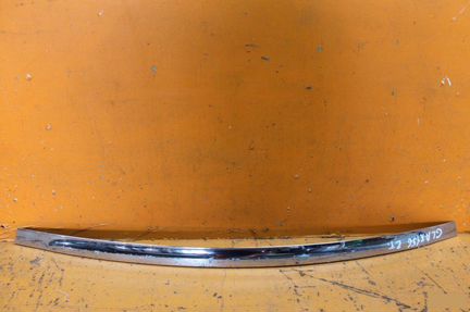 Хром крышки багажника Mercedes Gla-Class X156