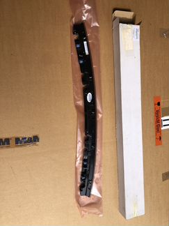 Центральный задний фонарь Porsche 911 (991)