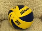 Волейбольный мяч mikasa mva350