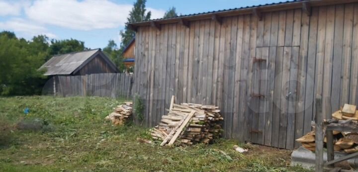 2-к. квартира, 52 м², 1/2 эт.