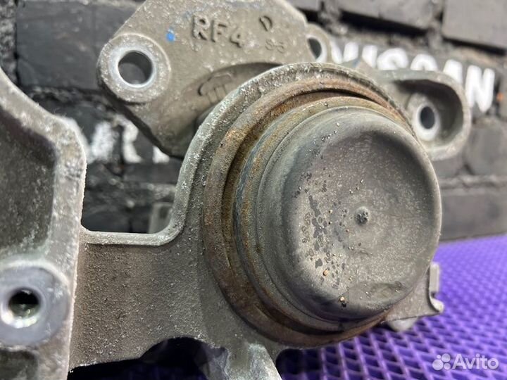 Подушка двигателя левая Nissan X-Trail