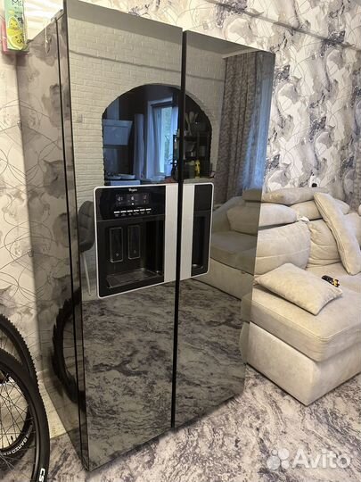 Холодильник whirlpool