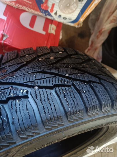 Nokian Tyres Hakkapeliitta R2 SUV 225/60 R18