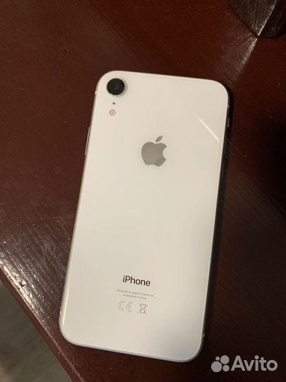 iPhone Xr, 64 ГБ