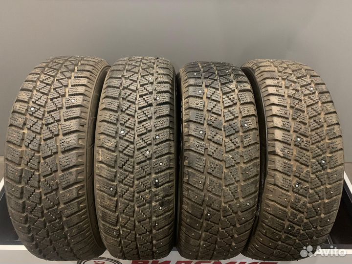 Hankook Winter Radial W404 195/65 R15 90T