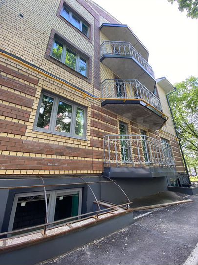 3-к. квартира, 79,9 м², 2/2 эт.