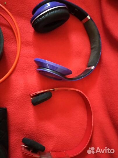 Проводные наушники разом