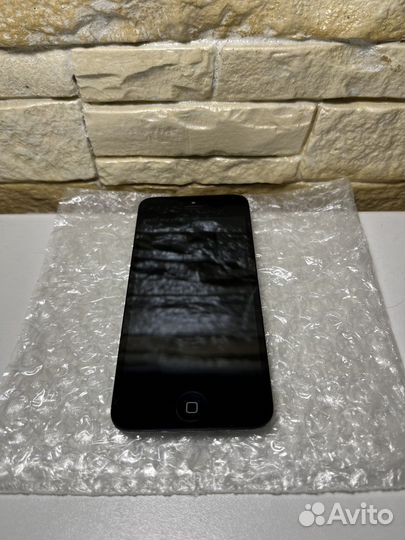 Дисплейный модуль на iPhone 5C