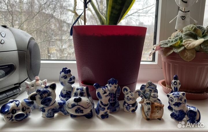 Гжелевые фигурки