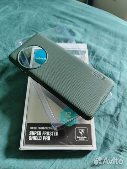 Чехол новый Nillkin Super Frosted Shield Pro
