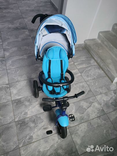 Детский трехколесный велосипед с ручкой Зенит