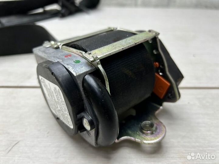 Ремень безопасности передний правый Ford Transit 8