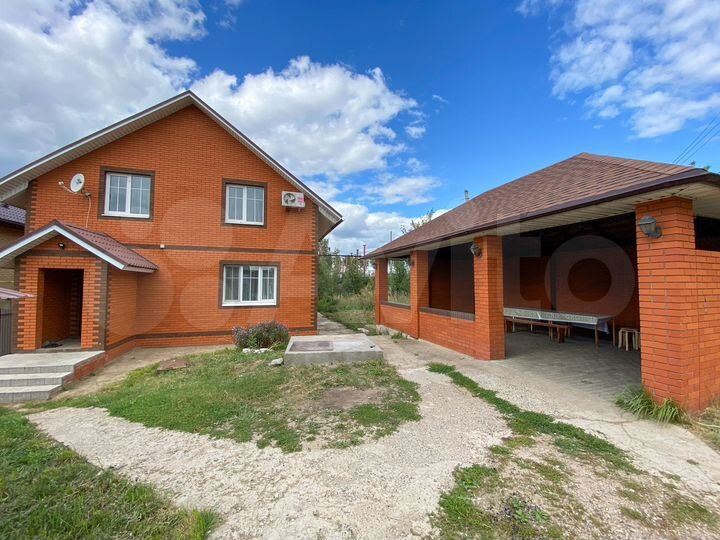 Коттедж 170 м² на участке 5 сот.