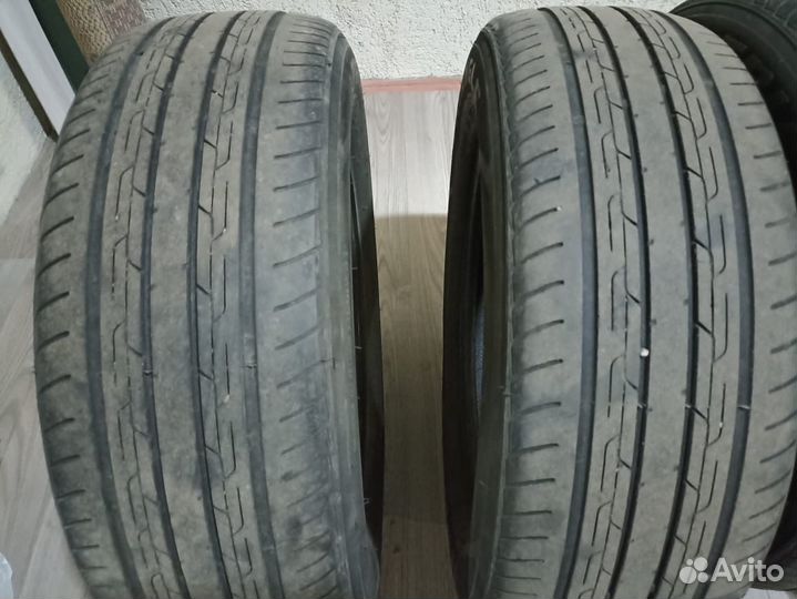 Triangle TR259 215/65 R16 102V