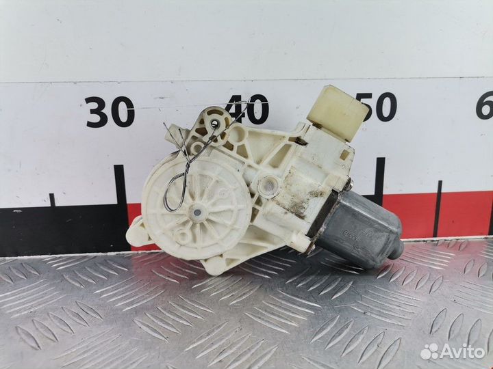 Моторчик стеклоподъемника Ford Mondeo 3 рест