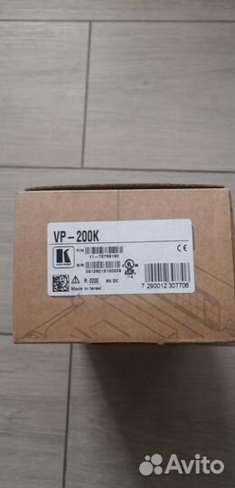 VP-200K – усилитель-распределит сигналов uxga