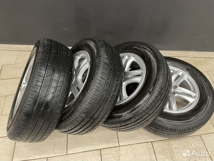 Bridgestone Turanza ER30 235/65 R17