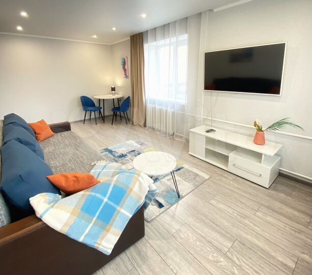 2-к. квартира, 42,3 м², 2/5 эт.