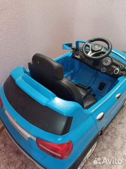 Детский электромобиль