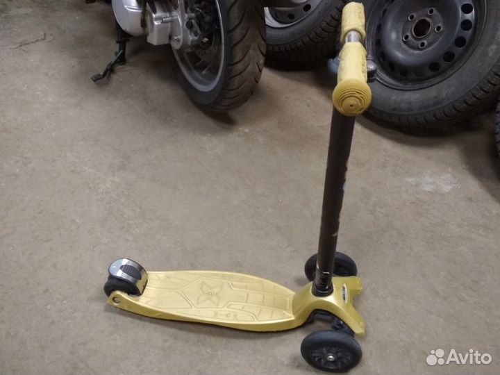 Самокат микро micro maxi