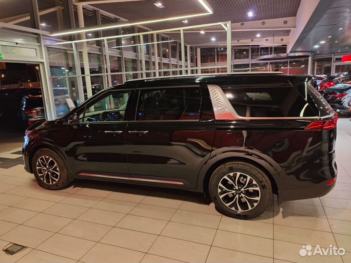 Kia Carnival 2.0 AT, 2023