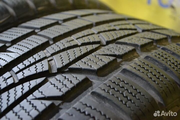 Hankook Winter I'Cept Evo 235/55 R17