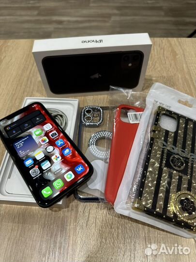 iPhone 11, 64 ГБ