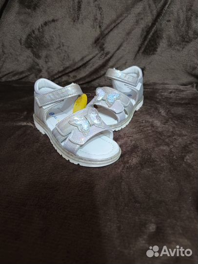 Босоножки для девочки