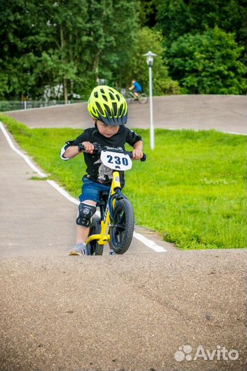 Strider sport беговел+ лыжи к нему