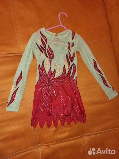 Костюм для художественной гимнастики