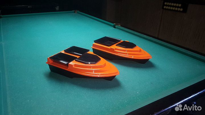 Прикормочный кораблик