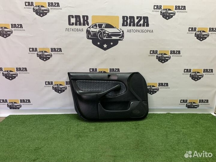 Обшивка двери передняя L