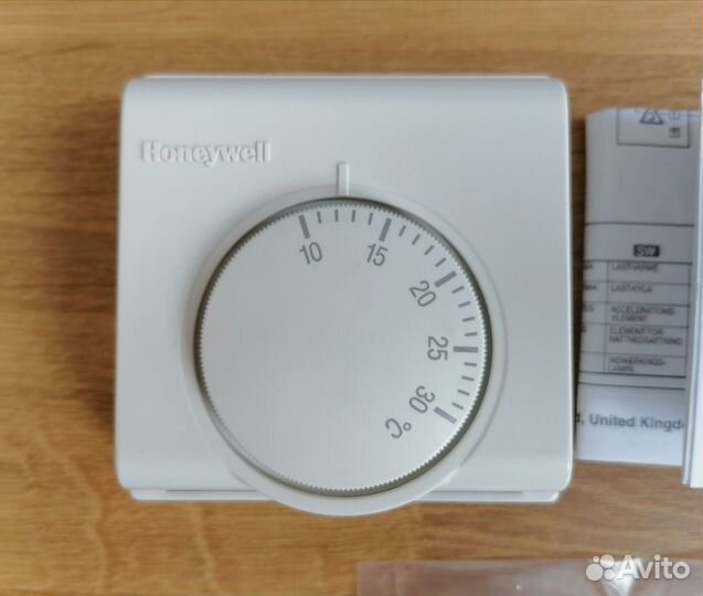 Комнатный термостат Honeywell T6360A1079