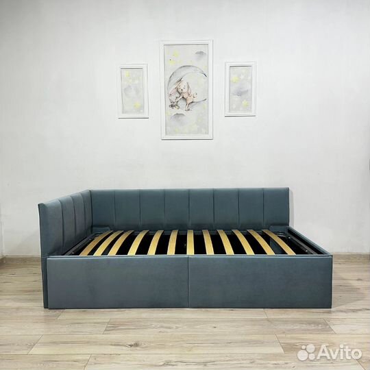 Детская угловая кровать