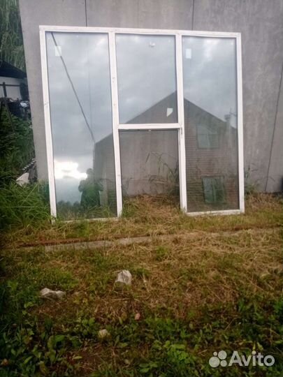 Окно большое новое