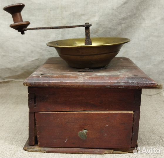 Старинная Антикварная кофемолка