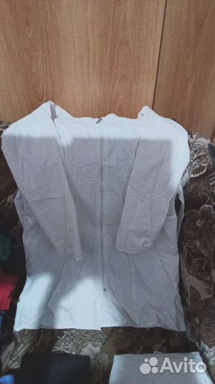 Белый медицинский халат женский