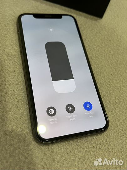 iPhone 11 Pro, 64 ГБ