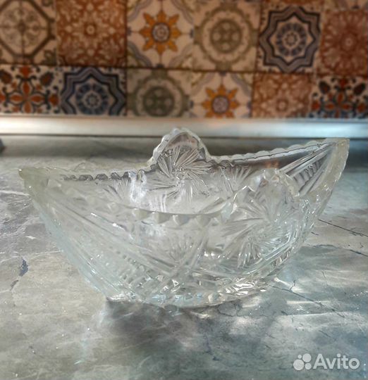 Ваза хрустальная