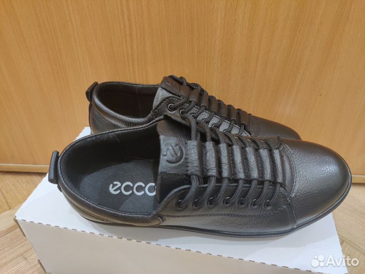 Мужские кожаные кеды ecco