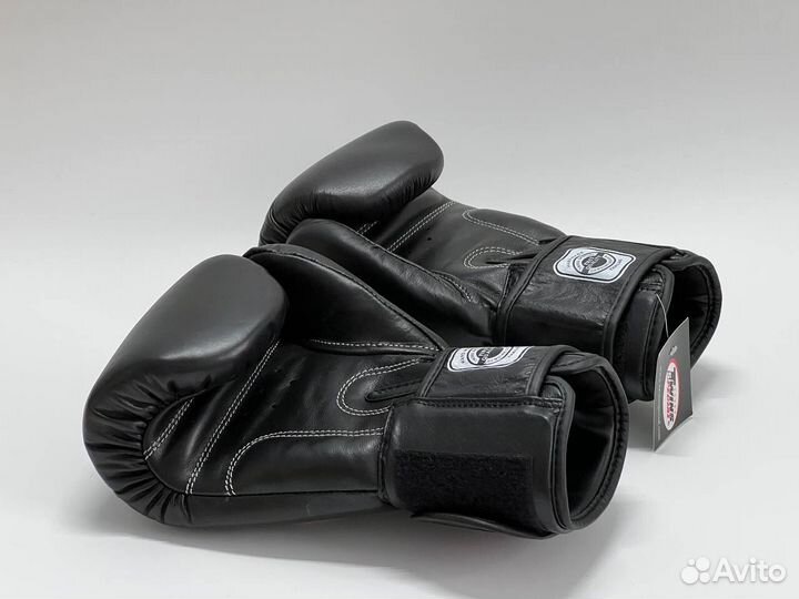 Боксерские перчатки twins