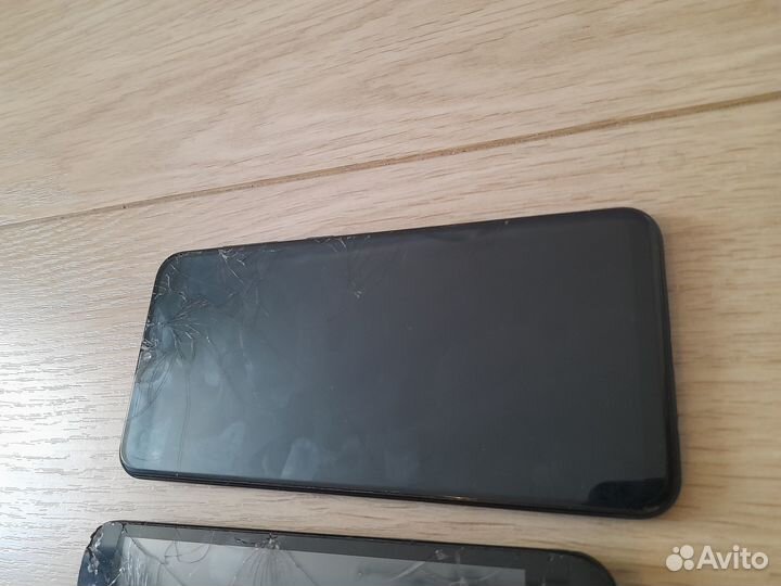 Телефоны на запчасти