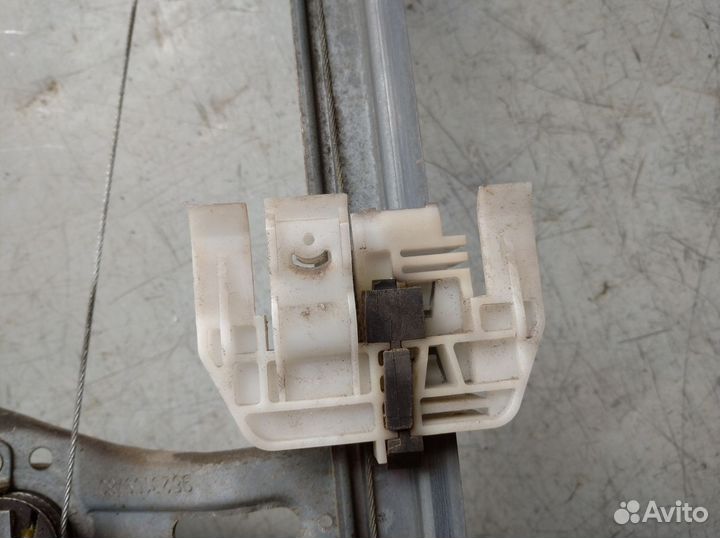 Стеклоподъемник задний левый Пежо 206