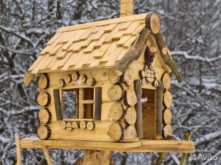 Кормушка для белок и птиц Теремок